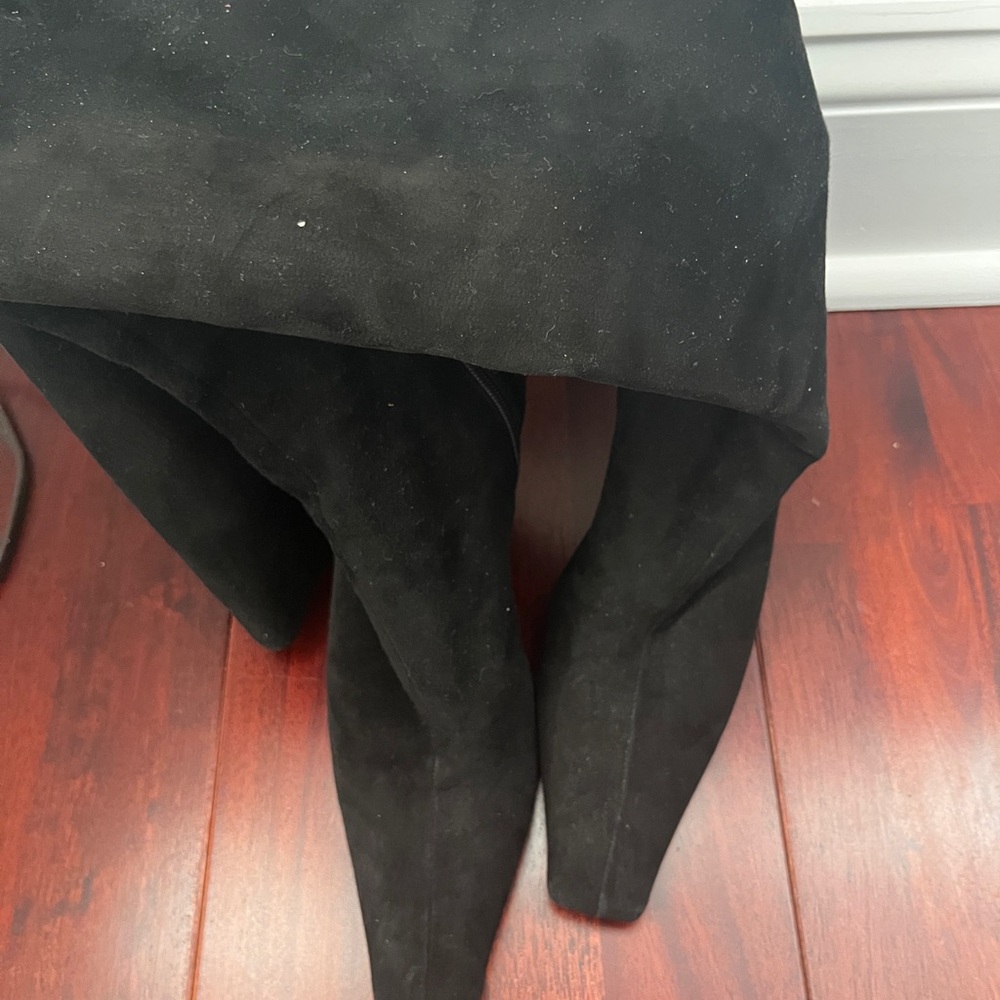 Prada Black Heeled Boots with Stiletto Heel and Pointed Toe - Picture 10 of 14